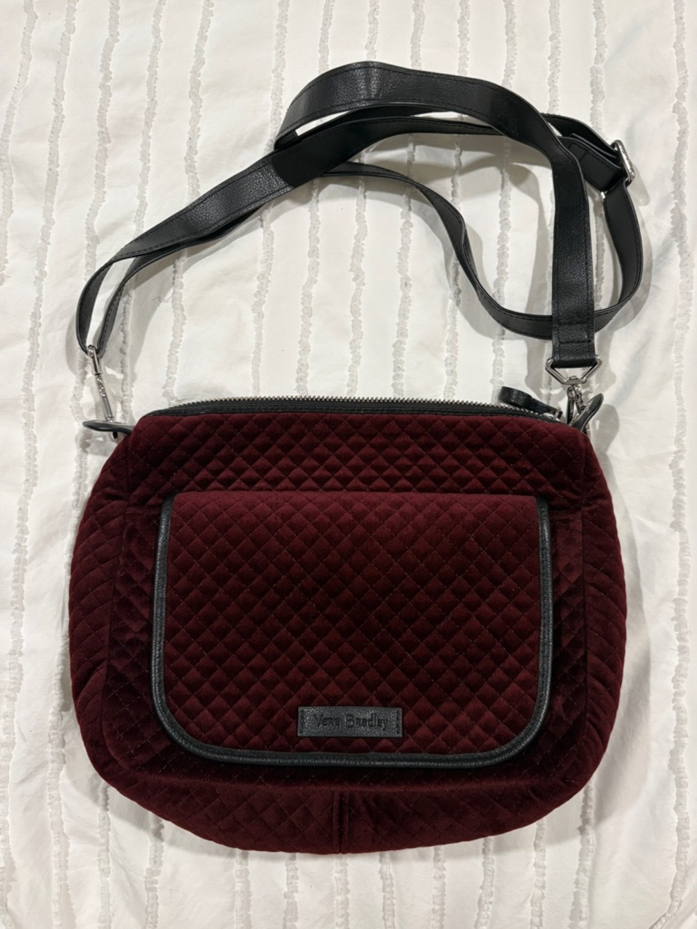 Vera Bradley Velvet Quilted Mini Carson Crossbody / Shoulder Bag - Like New